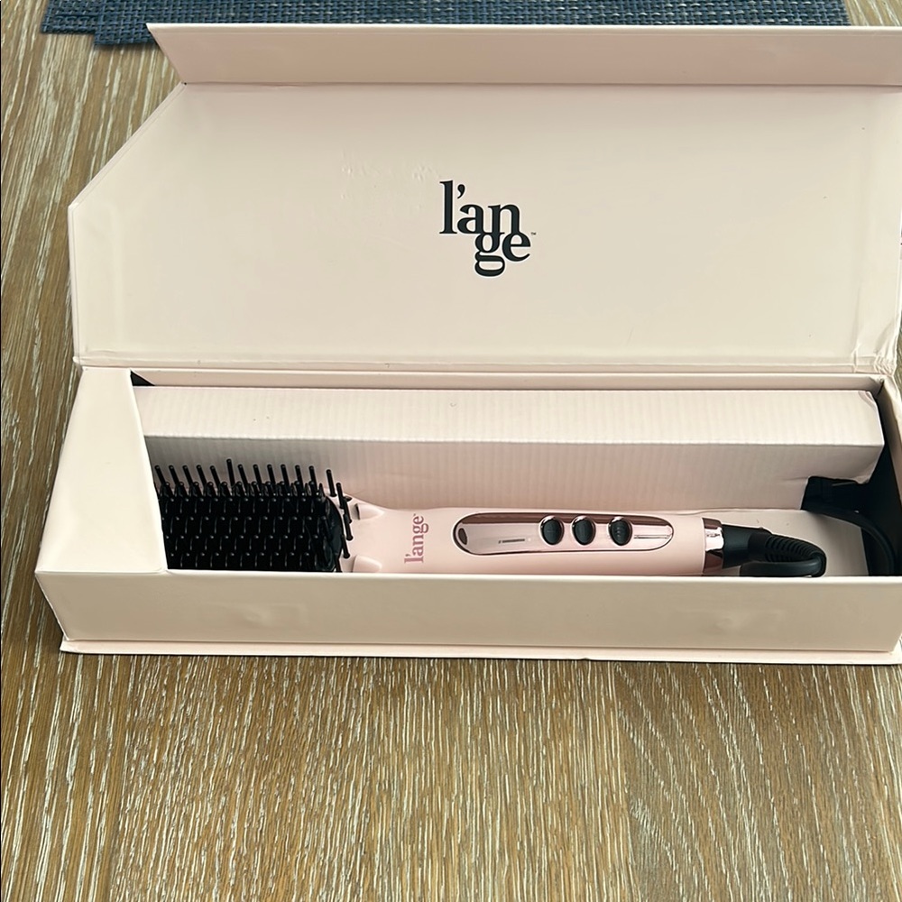 Le Vite Ceramic Straightening Brush NWT - Picture 2 of 7